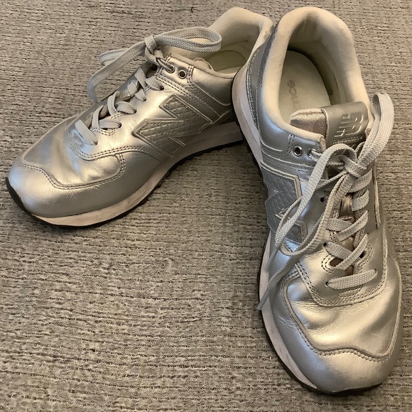 New Balance 574 Silver Sneakers - Picture 1 of 6